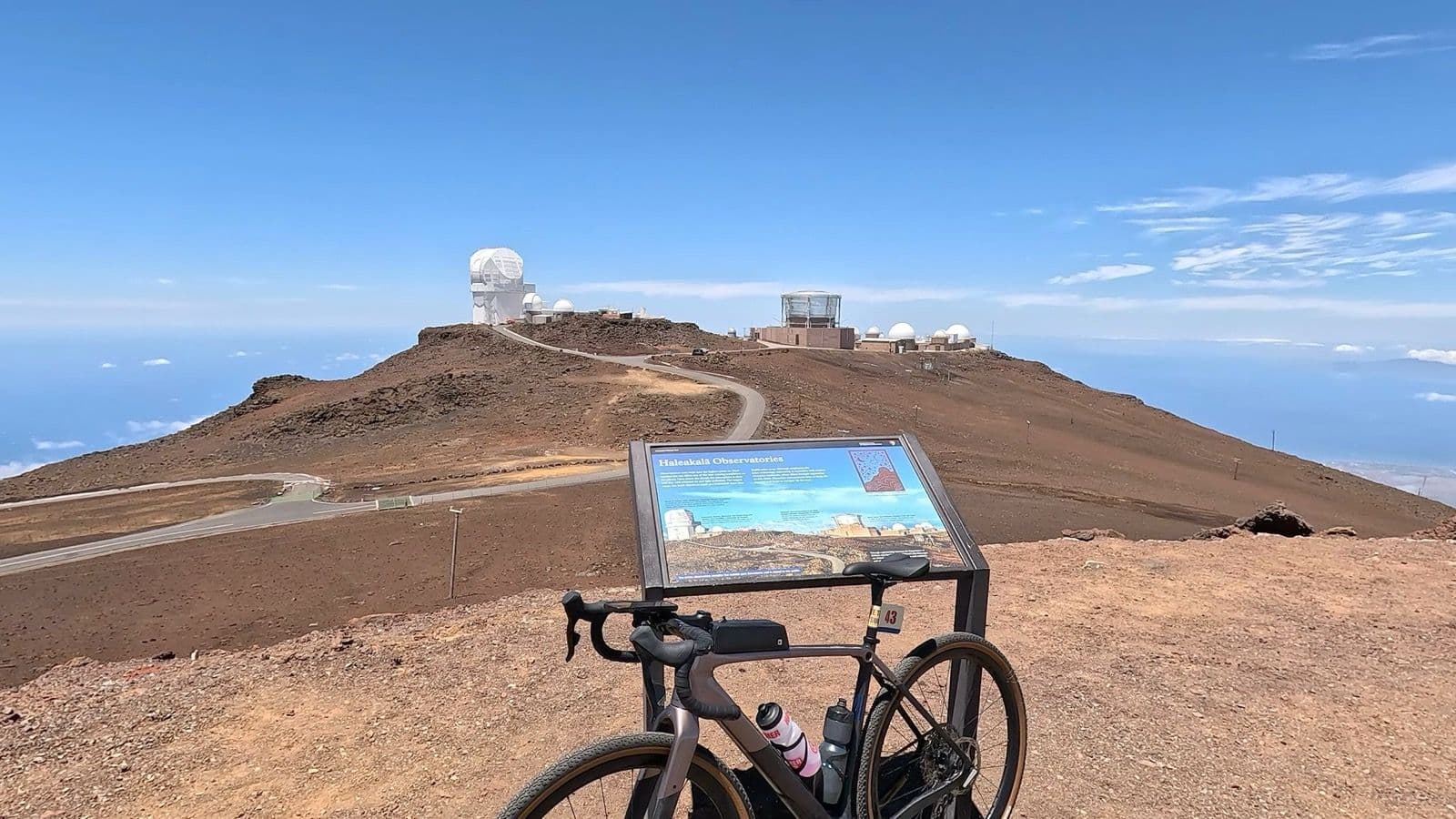 The Cycling Hawaii club, mid-ride